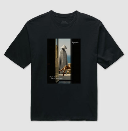 Oversized - Monochrome II