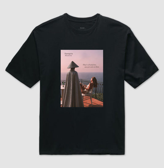 Oversized - Monochrome I